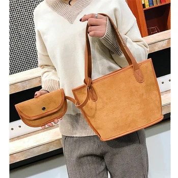 Mother And Child Style Small Square Bag Shoulder Slung Clutch Bag Fashion PU Material Solid Color Ladies Wild Models
Mother And Child Style Small Square Bag Shoulder Slung Clutch Bag Fashion PU Material Solid Color Ladies Wild Models