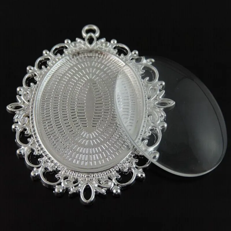 JulieWang 1 Set Alloy Silver Plated Lace Base+Glass Cover Cameo Settings fit Oval 40*30mm Photos Cabochon Pendant Charms
JulieWang 1 Set Alloy Silver Plated Lace Base+Glass Cover Cameo Settings fit Oval 40*30mm Photos Cabochon Pendant Charms