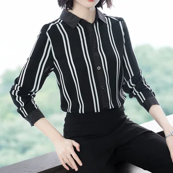 Europe 2020 Women's Spring High Street Fashion Turn Down Collar Single Breasted Office Chiffon Blouse Tops Female Formal Shirts
Europe 2020 Women's Spring High Street Fashion Turn Down Collar Single Breasted Office Chiffon Blouse Tops Female Formal Shirts