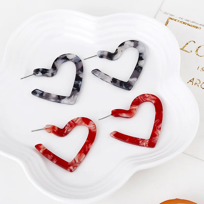 Fashion Leopard Earrings Acrylic Acetate Heart Stud Earrings Cute Sweet Sexy Earings Fashion Jewelry Boucle D'oreille Femme 2019
Fashion Leopard Earrings Acrylic Acetate Heart Stud Earrings Cute Sweet Sexy Earings Fashion Jewelry Boucle D'oreille Femme 2019