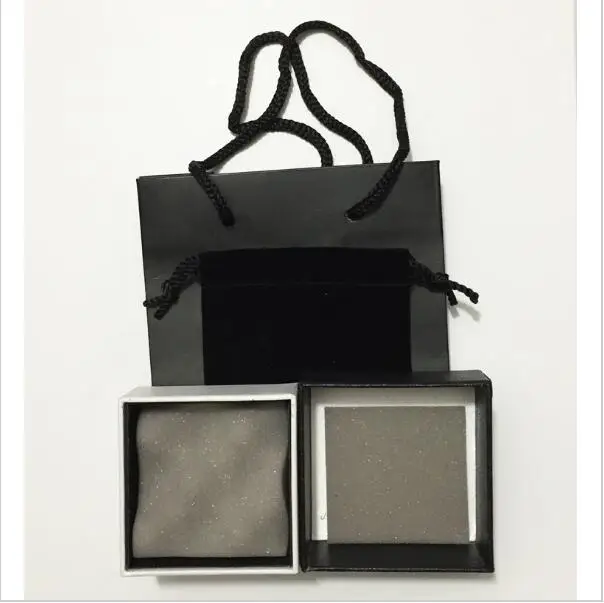 10sets/lot fashion brand jewelry package set for earrings necklace paper black hand bags gift box display
10sets/lot fashion brand jewelry package set for earrings necklace paper black hand bags gift box display