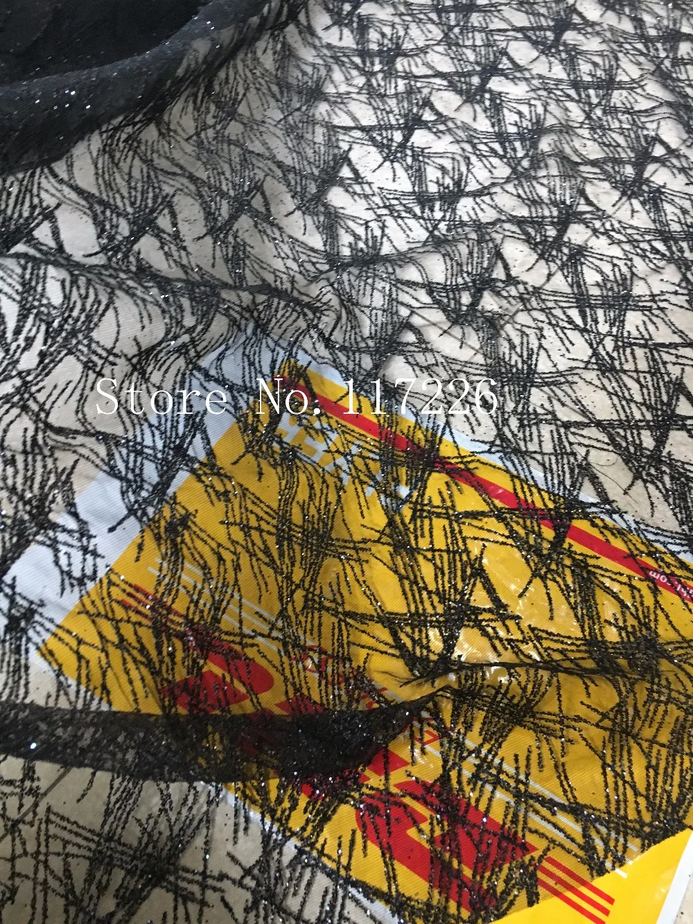 5 yards Black hand print sparkle glued glitter african tulle mesh lace JRB-118104 with glitters
5 yards Black hand print sparkle glued glitter african tulle mesh lace JRB-118104 with glitters