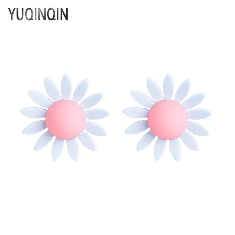 YUQINQIN Trendy Drop Earrings for Women Acrylic Big Resin Flower Simulated Earings Fashion Elegant Summer Earring Jewelry 2018
YUQINQIN Trendy Drop Earrings for Women Acrylic Big Resin Flower Simulated Earings Fashion Elegant Summer Earring Jewelry 2018