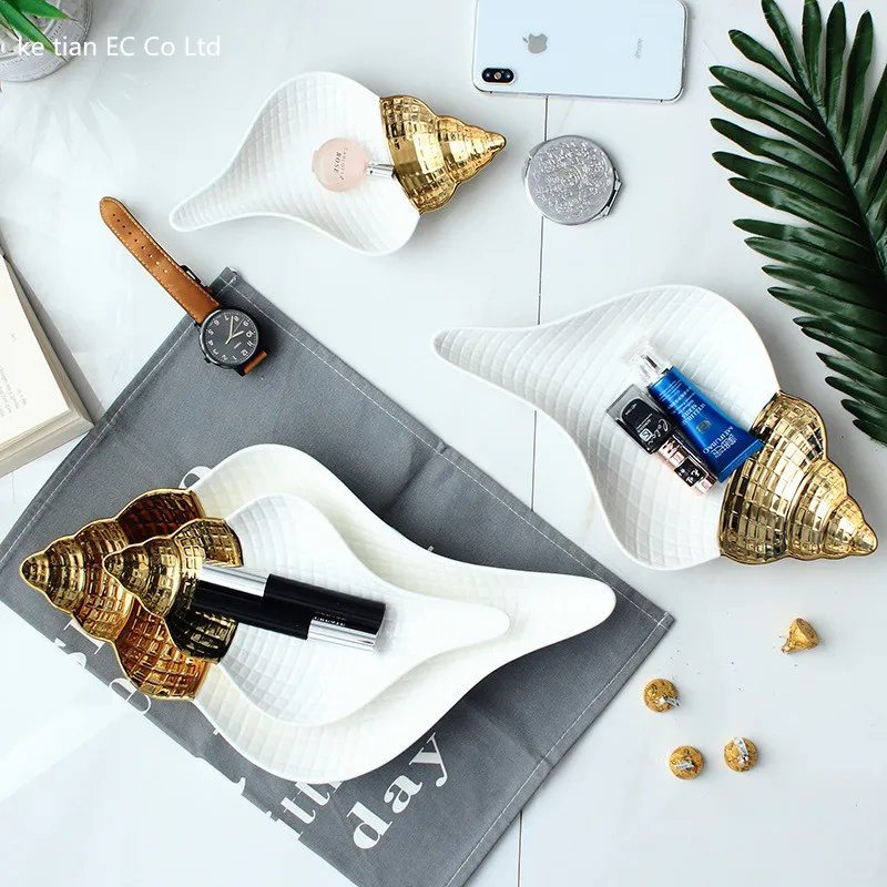 Tray Ceramic Plates Of The Shell Of The Fruit Dish Caramel Dessert Table Simple Minimalist Creative Organizer Office Desk
Tray Ceramic Plates Of The Shell Of The Fruit Dish Caramel Dessert Table Simple Minimalist Creative Organizer Office Desk
