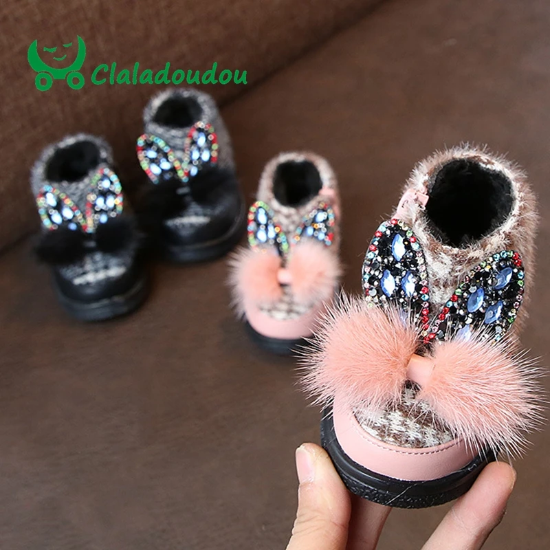 Foot 10.5-13CM Flock Crystal Stone Ears Cute Pompom Baby Winter Shoes Infant Princess Party Dress Shoes Kids Fluff Ankle Boots
Foot 10.5-13CM Flock Crystal Stone Ears Cute Pompom Baby Winter Shoes Infant Princess Party Dress Shoes Kids Fluff Ankle Boots
