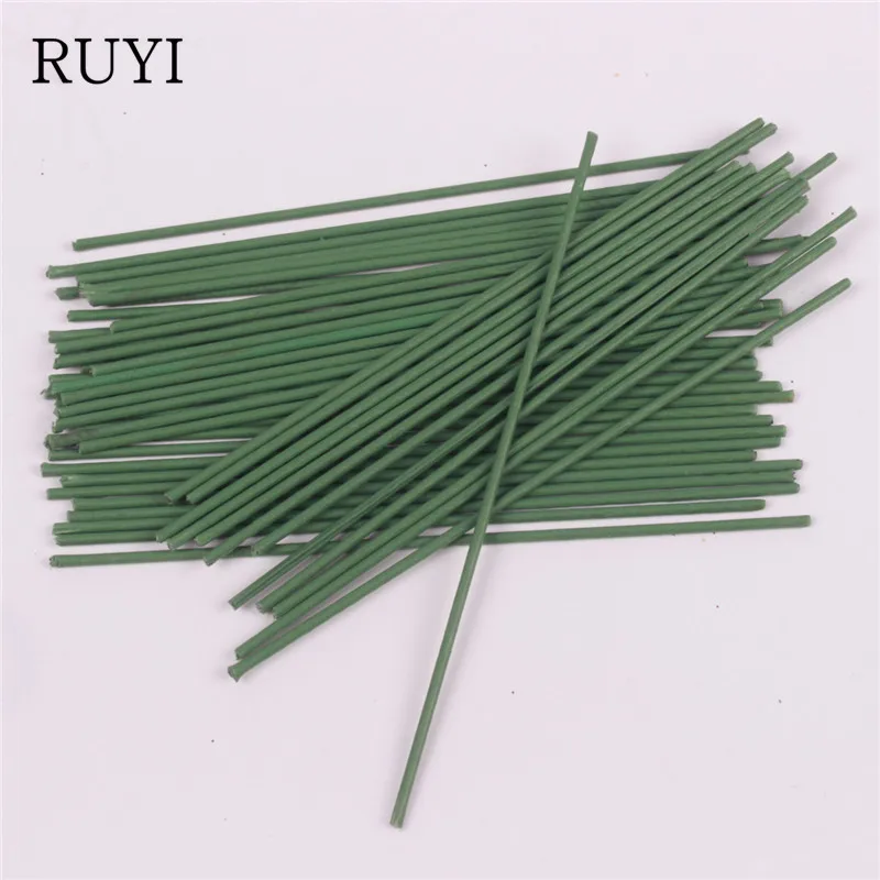 Peony Rose Hydrangea flower head accessory containing wire simulation flower artificial flower for wedding decoration
Peony Rose Hydrangea flower head accessory containing wire simulation flower artificial flower for wedding decoration