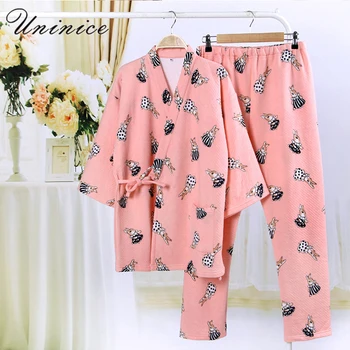 Japanese Yukata Winter Warm Pajamas Kimono Bathrobe Suits Robes Thickening Cotton Tops Pants Sets Pyjamas Sleepwear Home Leisure
Japanese Yukata Winter Warm Pajamas Kimono Bathrobe Suits Robes Thickening Cotton Tops Pants Sets Pyjamas Sleepwear Home Leisure