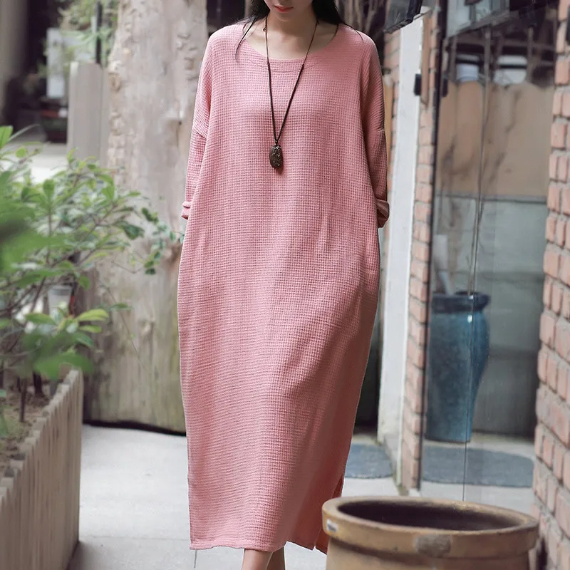 Solid White Pink O-neck Cotton Women Autumn Dress Plus size Loose Casual Mid Long Dress Vintage Robe Longue Femme Vestidos C131
Solid White Pink O-neck Cotton Women Autumn Dress Plus size Loose Casual Mid Long Dress Vintage Robe Longue Femme Vestidos C131