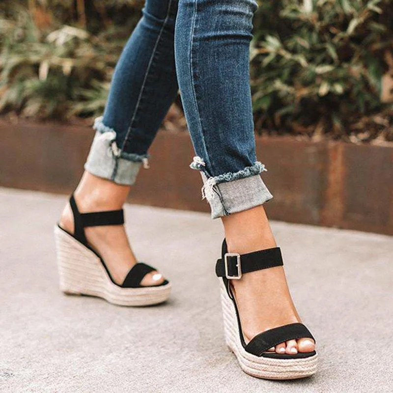 Summer Shoes Women Platform Sandals Ladies Wedge High Heels Strap Sandals Female Casual Shoes Peep Toe 2020 Zapatos De Mujer 
Summer Shoes Women Platform Sandals Ladies Wedge High Heels Strap Sandals Female Casual Shoes Peep Toe 2020 Zapatos De Mujer