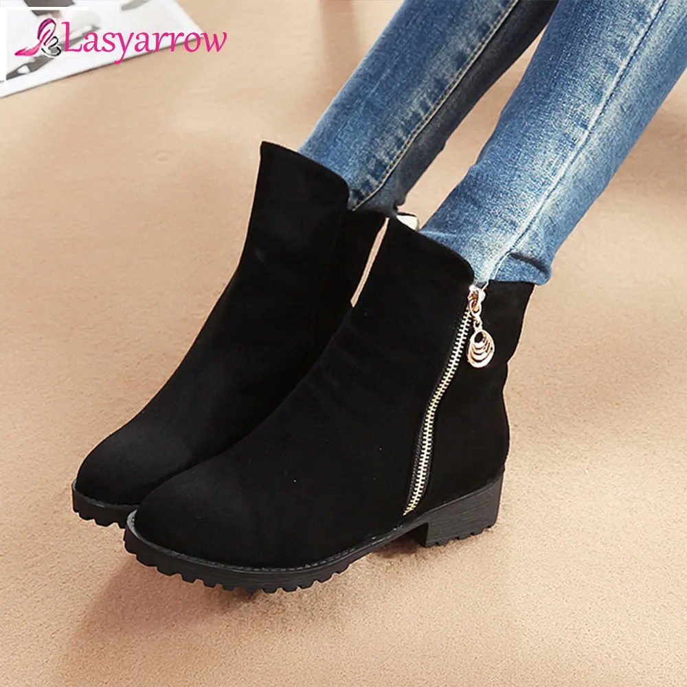 Lasyarrow Womens Boots Autumn Winter Fashion chunky heels Ladies Shoes Woman Flock Sexy Ankle Boots For Women Zipper Botas Mujer
Lasyarrow Womens Boots Autumn Winter Fashion chunky heels Ladies Shoes Woman Flock Sexy Ankle Boots For Women Zipper Botas Mujer
