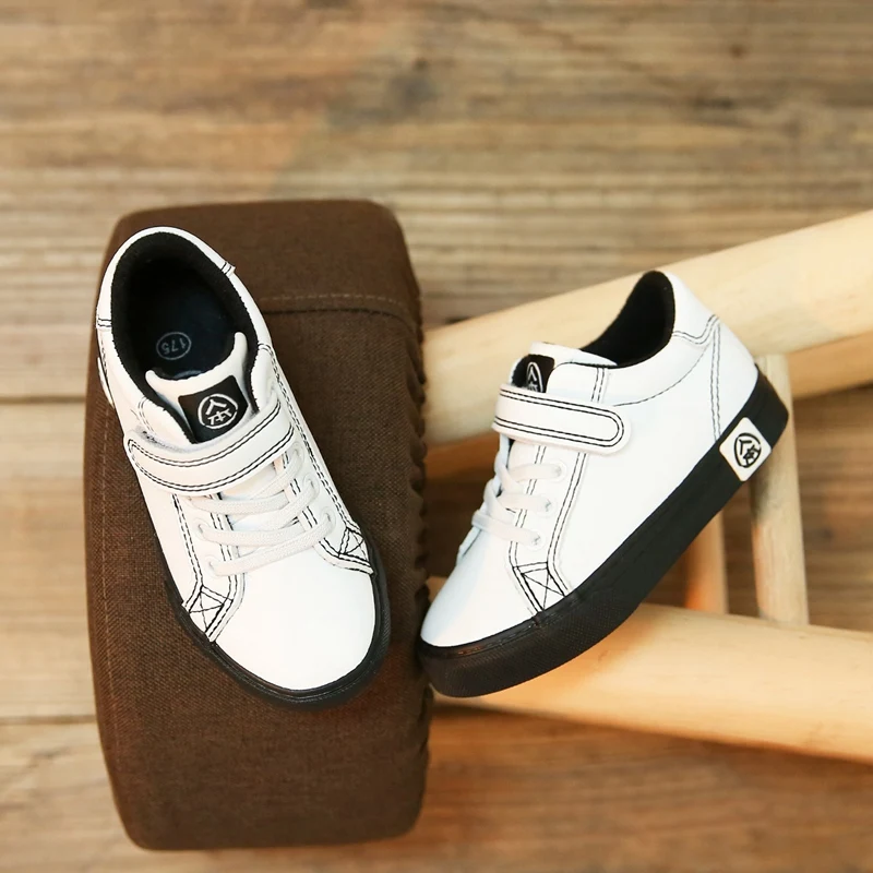 2018 fashion casual leather shoes spring and autumn child kids sneaker white colors with shipping
2018 fashion casual leather shoes spring and autumn child kids sneaker white colors with shipping