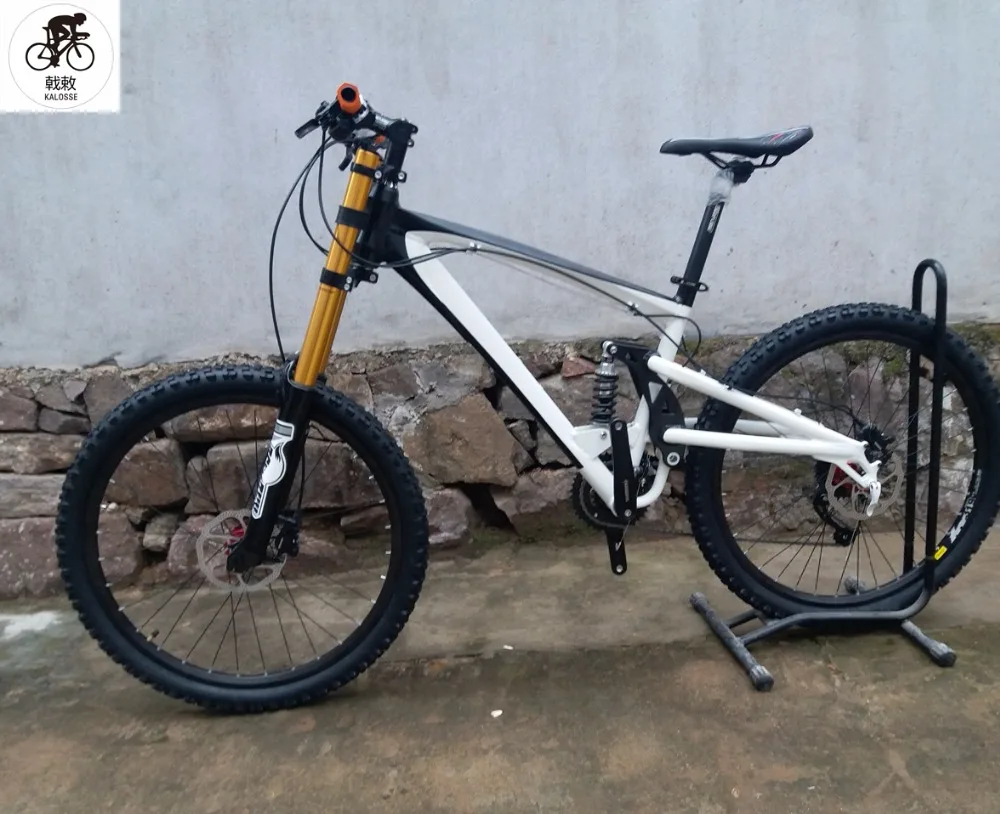 Kalosse full suspension mountain bike AM/FR 26*2.35 inch tires Downhill bicycle 24/27/30 speed 26er DH bike
Kalosse full suspension mountain bike AM/FR 26*2.35 inch tires Downhill bicycle 24/27/30 speed 26er DH bike
