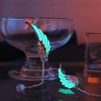 THE wings Ear Cuff Ear Cuff GLOW in the DARK diamante Wings feather Ear clip earrings Stud Earring Clip Earrings WOMEN girl gift
THE wings Ear Cuff Ear Cuff GLOW in the DARK diamante Wings feather Ear clip earrings Stud Earring Clip Earrings WOMEN girl gift