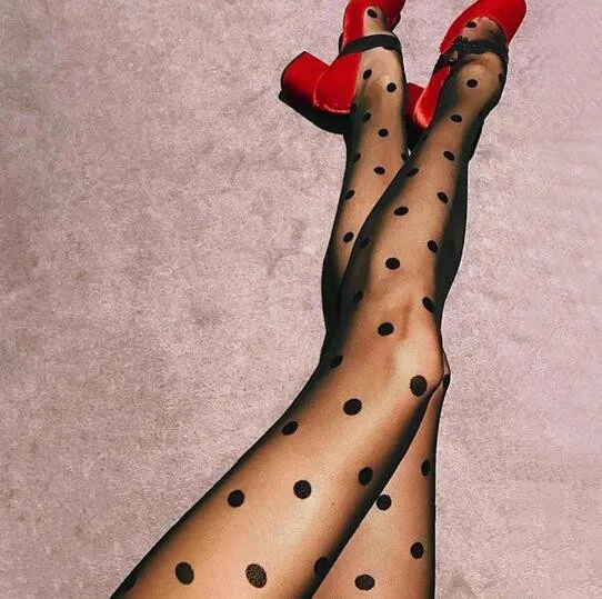 2019 NEW Women Black White Big Dots Seamless Sexy Sheer Thin Stockings Lingerie Elastic Pantyhose Tights Hosiery
2019 NEW Women Black White Big Dots Seamless Sexy Sheer Thin Stockings Lingerie Elastic Pantyhose Tights Hosiery