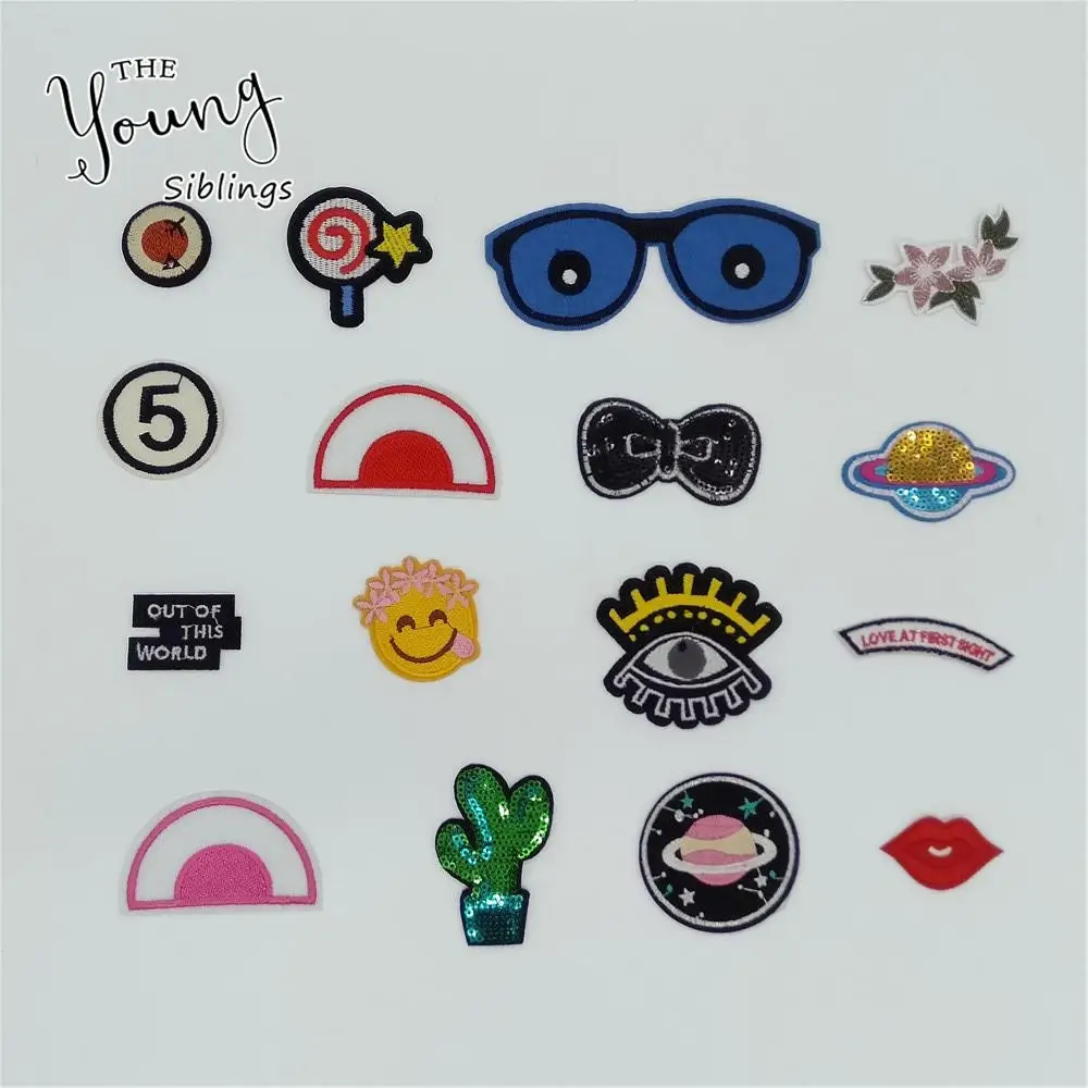 Mix Fashion style Pattern Iron on Patches Applique Craft Embroidery Badges DIY Sewing Fabric Stripes patch Clothing Accessory
Mix Fashion style Pattern Iron on Patches Applique Craft Embroidery Badges DIY Sewing Fabric Stripes patch Clothing Accessory