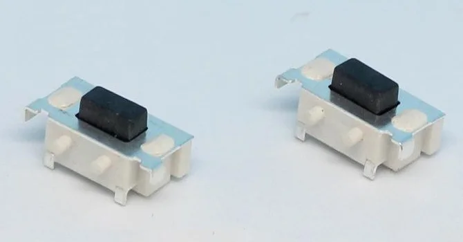 10pcs Tact Switch Horizontal SMD 3x6x3.5mm 250gf reflow solderable Rohs tactile push button SMT with 2 locators
10pcs Tact Switch Horizontal SMD 3x6x3.5mm 250gf reflow solderable Rohs tactile push button SMT with 2 locators
