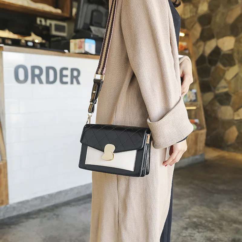 Messenger Bags For Women 2019 Ladies Fashion Lozenge Contrast Color Leather High Quality Chain Shoulder Bag Elegant Clutch Bag
Messenger Bags For Women 2019 Ladies Fashion Lozenge Contrast Color Leather High Quality Chain Shoulder Bag Elegant Clutch Bag