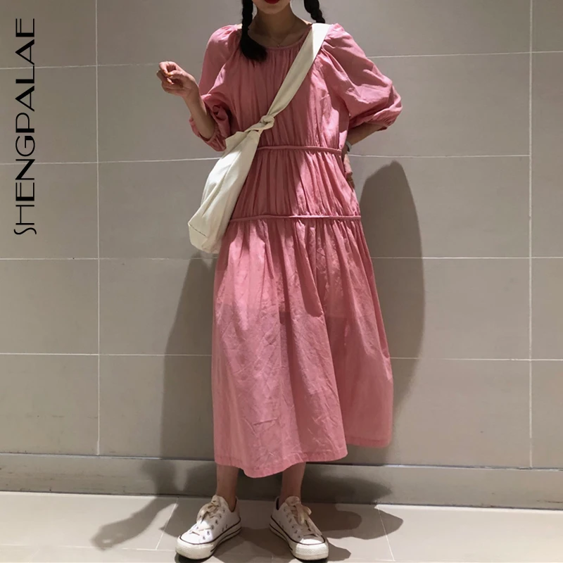 SHENGPALAE new spring spring korea style full puff sleeve mid-calf hollow out round-neck empire waist women pleated dress FR818
SHENGPALAE new spring spring korea style full puff sleeve mid-calf hollow out round-neck empire waist women pleated dress FR818