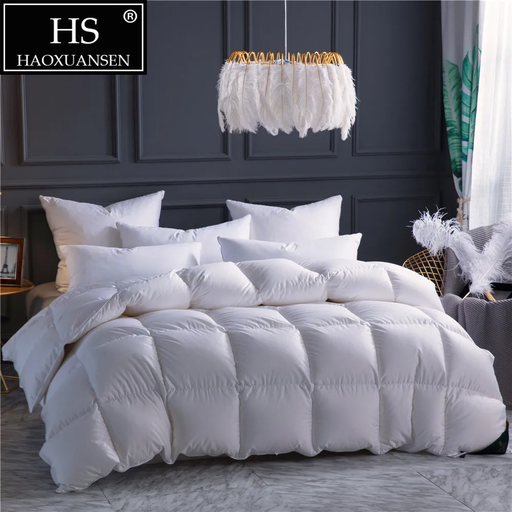 HS Filling Power 800 High density Luxury 100% Combed Cotton Fabric Goose Down Quilt King Queen Size White Duvet Winter Blanket
HS Filling Power 800 High density Luxury 100% Combed Cotton Fabric Goose Down Quilt King Queen Size White Duvet Winter Blanket