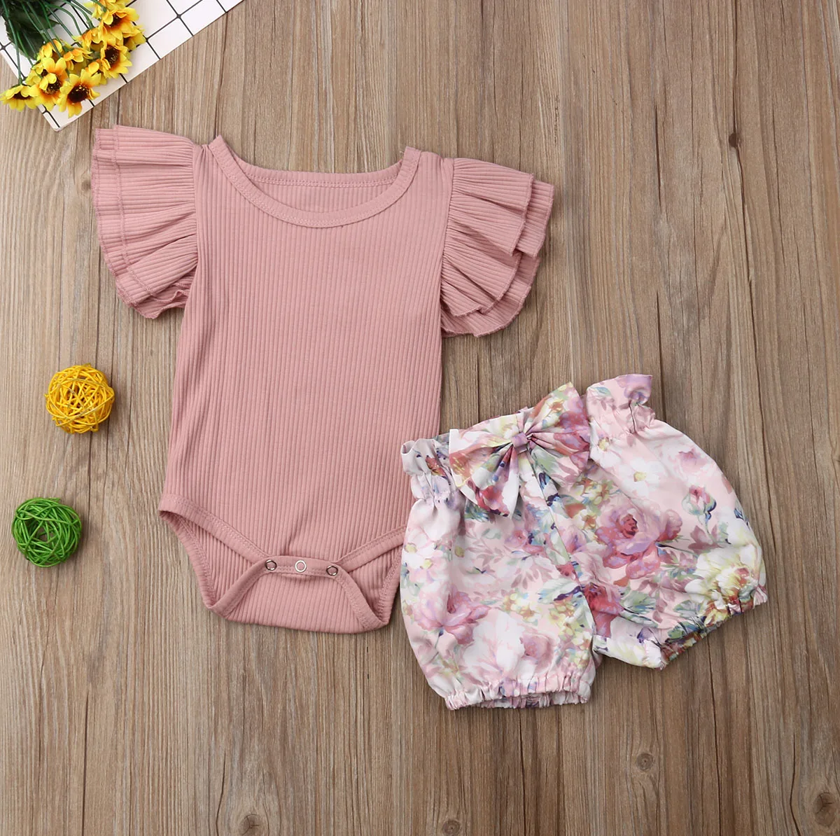 Baby Clothes Set Newborn Baby Girls Tops Romper Floral Pants Outfits Set Clothes 0-24M
Baby Clothes Set Newborn Baby Girls Tops Romper Floral Pants Outfits Set Clothes 0-24M
