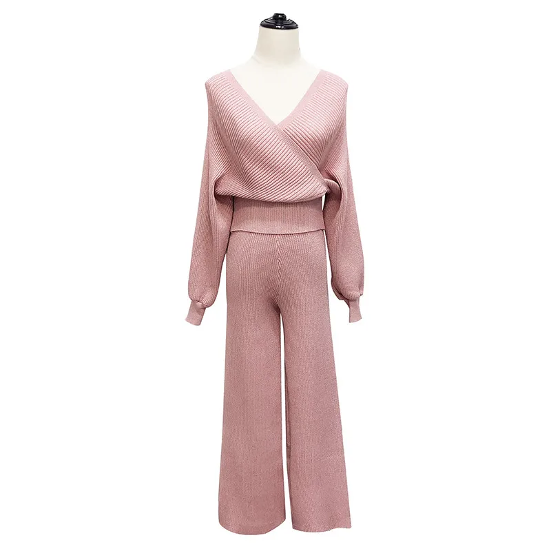 Spring Autumn Women's Slim Fashion Temperament Sexy V-neck Long-Sleeved KnittingTop+Knitting Wide-Leg Pants Two-Piece Suit A232
Spring Autumn Women's Slim Fashion Temperament Sexy V-neck Long-Sleeved KnittingTop+Knitting Wide-Leg Pants Two-Piece Suit A232
