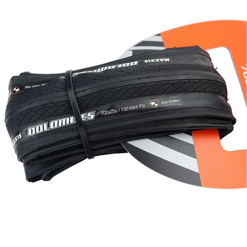 Velosa Maxxi M210 folding race tire, 700 x 23C/700 x 25C light weight folding tyre,road bike tire
Velosa Maxxi M210 folding race tire, 700 x 23C/700 x 25C light weight folding tyre,road bike tire