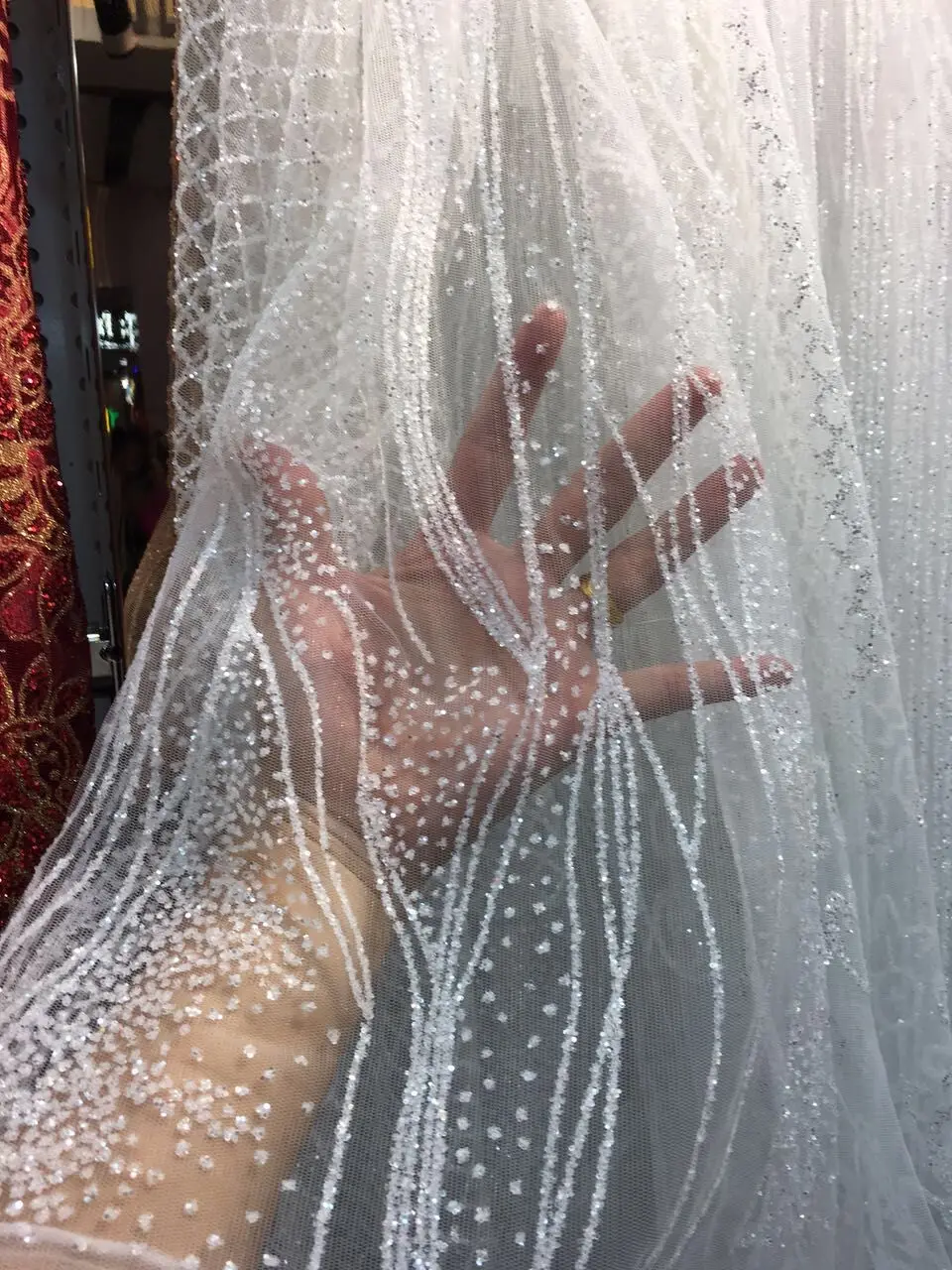 Hand print glued glitter african tulle net lace/ SYJ-11251 african french mesh lace fabric for party evening dress
Hand print glued glitter african tulle net lace/ SYJ-11251 african french mesh lace fabric for party evening dress