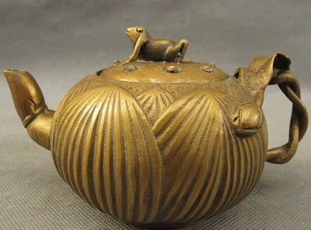 xd 002732 Chinese Bronze Auspicious Jump Frog Lotus Leaf Statue Handle Wine Pot Teapot
xd 002732 Chinese Bronze Auspicious Jump Frog Lotus Leaf Statue Handle Wine Pot Teapot