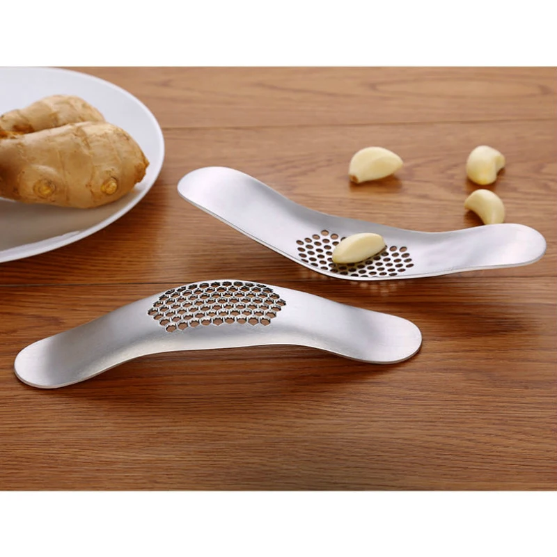 Stainless steel garlic press grinding slicer mincer metal ginger cutter chopper crusher kitchen accessories
Stainless steel garlic press grinding slicer mincer metal ginger cutter chopper crusher kitchen accessories