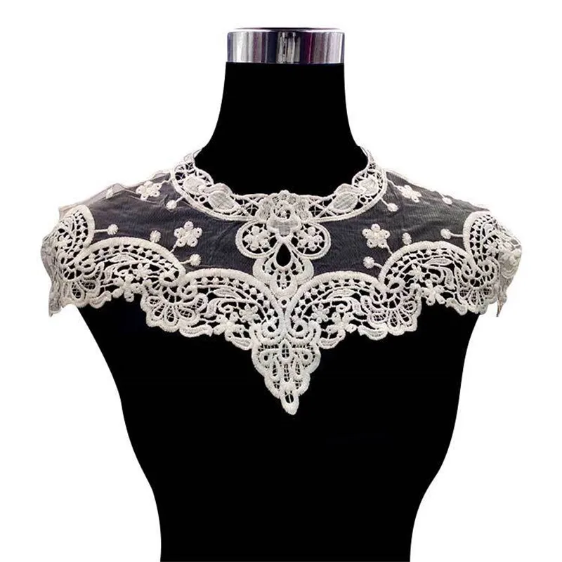 High Quality White Embroidered Lace Collar Neckline Venise Applique Embroidery Sewing on Patches Sewing Fabric Accessories
High Quality White Embroidered Lace Collar Neckline Venise Applique Embroidery Sewing on Patches Sewing Fabric Accessories