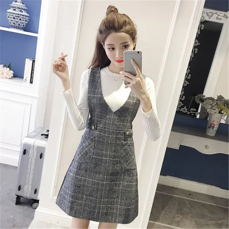 Autumn Winter Dress Women's Fashion O Neck Long Sleeved Woollen Strap Dress 2019 Lady Pocket Bodycon Dress Elegant Two Pieces
Autumn Winter Dress Women's Fashion O Neck Long Sleeved Woollen Strap Dress 2019 Lady Pocket Bodycon Dress Elegant Two Pieces