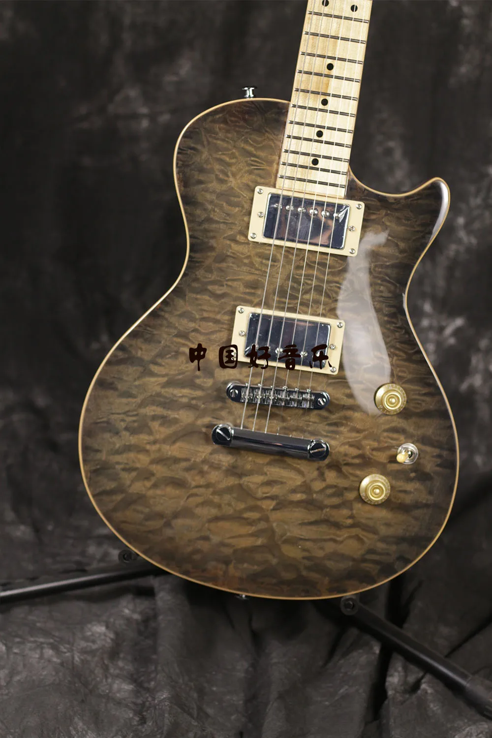 Free Shipping 6 string Solid Body replica guitar handmade Electic Guitar SZY209
Free Shipping 6 string Solid Body replica guitar handmade Electic Guitar SZY209