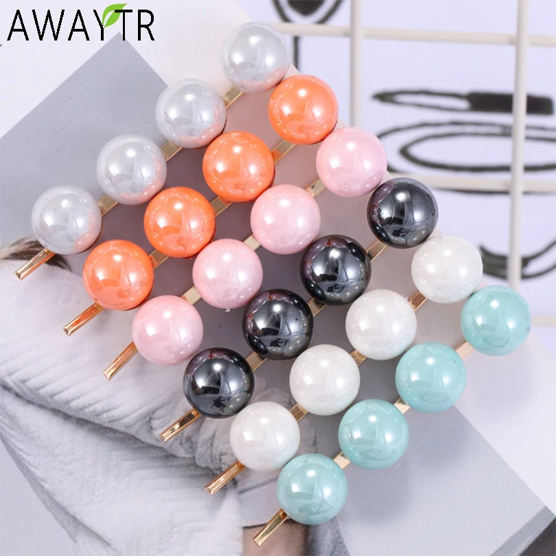 AWAYTR Korean Fashion Hairclip Retro Full Pearl Barrettes Girl Hairpin Alloy Hairclips for Women Wedding Hair Accessories
AWAYTR Korean Fashion Hairclip Retro Full Pearl Barrettes Girl Hairpin Alloy Hairclips for Women Wedding Hair Accessories