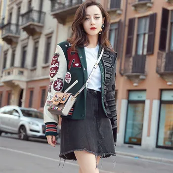 2019 Winter Harajuku Harajuku Letter Appliques Jacket Coat Women Runway Designer Patchwork Female Korean Street Overcoat Clothes
2019 Winter Harajuku Harajuku Letter Appliques Jacket Coat Women Runway Designer Patchwork Female Korean Street Overcoat Clothes