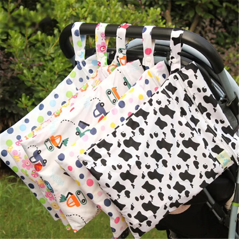 Waterproof Reusable Nappy Bags Small Size Mommy Dry Bag Baby Washable Wet Dry Cloth Zipper Diaper Bags
Waterproof Reusable Nappy Bags Small Size Mommy Dry Bag Baby Washable Wet Dry Cloth Zipper Diaper Bags
