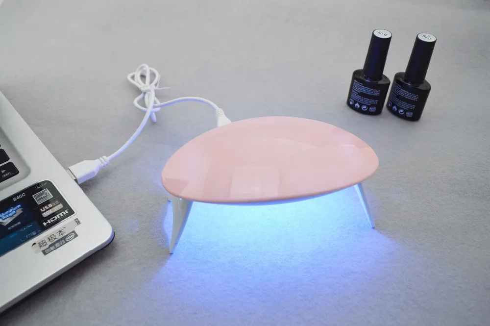 2017 fashion portable 6w nail dryer led lamp USB Cable for Primer Gift Home Use Gel Nail Polish Dryer(color random)
2017 fashion portable 6w nail dryer led lamp USB Cable for Primer Gift Home Use Gel Nail Polish Dryer(color random)
