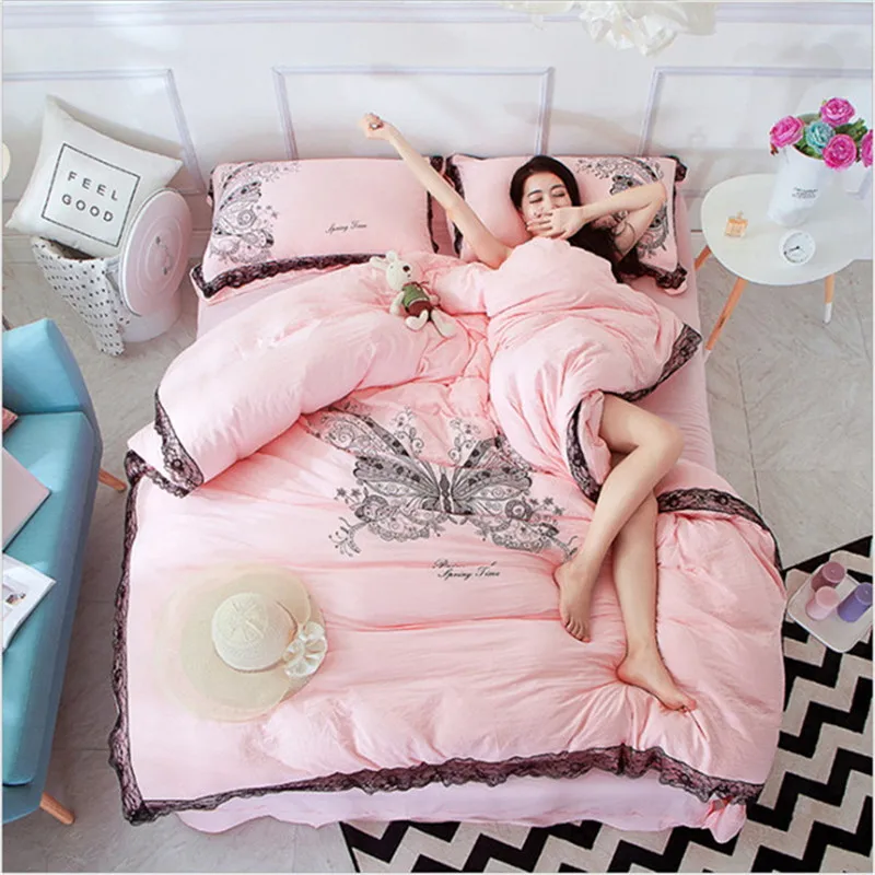 size Full/Queen/King 2017 Hot selling cotton bedding White butterfly Bud silk lace bedding Bed sheet/pillowcase/quilt cover
size Full/Queen/King 2017 Hot selling cotton bedding White butterfly Bud silk lace bedding Bed sheet/pillowcase/quilt cover