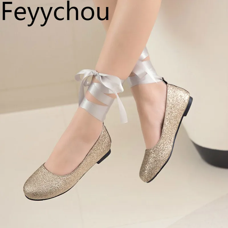 Women Flats Ballet Shoes Bling Lace Up 2018 Spring Autumn Sexy Fashion Sweet Casual Office Dress Party Gold Silver Black White
Women Flats Ballet Shoes Bling Lace Up 2018 Spring Autumn Sexy Fashion Sweet Casual Office Dress Party Gold Silver Black White