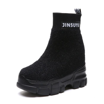 Korean version of the wild elastic women's shoes 2019 autumn and winter thick bottom increased casual high-top women shoes 18830 
Korean version of the wild elastic women's shoes 2019 autumn and winter thick bottom increased casual high-top women shoes 18830