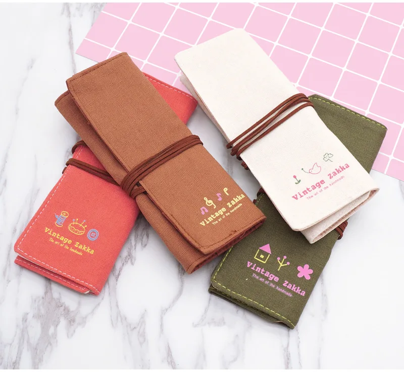 Fantastic Hot Retro Canvas Bag Holder Roll Up Stationery Pen Brushes Makeup Pencil Case Pouch
Fantastic Hot Retro Canvas Bag Holder Roll Up Stationery Pen Brushes Makeup Pencil Case Pouch