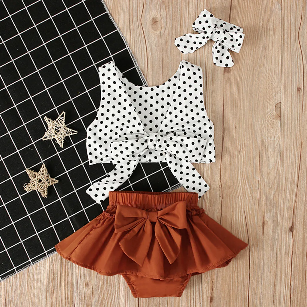 3pcs Toddler Kids baby girl clothing set Dot Print Vest Tops Ruffled PP Shorts Hair Band summer Outfits one year birthday girl
3pcs Toddler Kids baby girl clothing set Dot Print Vest Tops Ruffled PP Shorts Hair Band summer Outfits one year birthday girl