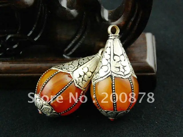 TBP402 Tibetan silver capped honey amber charms,45mm,yellow resin vintage drop pendant,best offer
TBP402 Tibetan silver capped honey amber charms,45mm,yellow resin vintage drop pendant,best offer