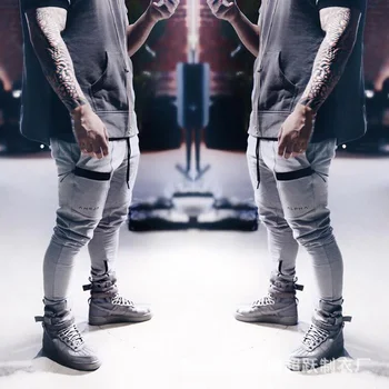 Men's Pants 2019 Autumn New Men Fitness Bodybuilding Workout Cotton Pants Joggers Pants Sportswear Pencil Pants
Men's Pants 2019 Autumn New Men Fitness Bodybuilding Workout Cotton Pants Joggers Pants Sportswear Pencil Pants