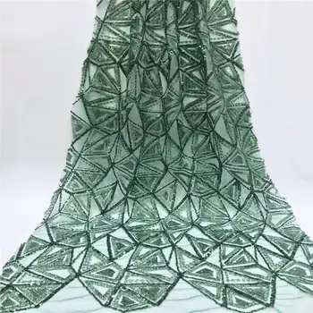Novelty 3D French lace sequins triangle shape 5 yards / batch 2019 latest design African lace fabric wedding dress sequins L1226
Novelty 3D French lace sequins triangle shape 5 yards / batch 2019 latest design African lace fabric wedding dress sequins L1226