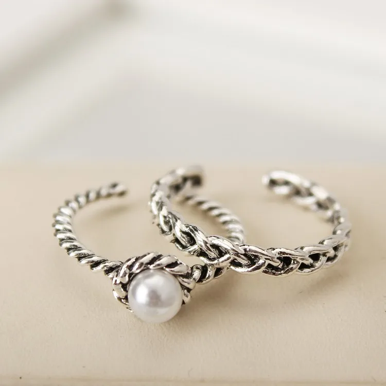 2019 new 2 sets / sets of retro ancient silver twist weave imitation pearl illustration opening ring set girl simple ring
2019 new 2 sets / sets of retro ancient silver twist weave imitation pearl illustration opening ring set girl simple ring