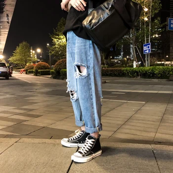 Summer New Jeans Men Slim Fashion Solid Color Torn Hole Denim Nine Pants Man Streetwear Trend Wild Hip Hop Trousers Male Clothes
Summer New Jeans Men Slim Fashion Solid Color Torn Hole Denim Nine Pants Man Streetwear Trend Wild Hip Hop Trousers Male Clothes