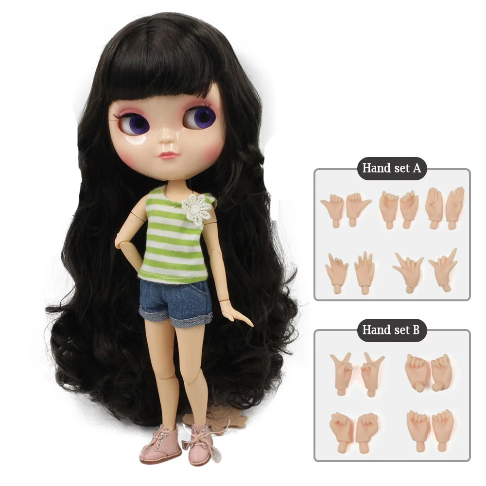 ICY DBS doll small breast azone body black hair with bangs natural skin 30cm with hand set No.280BL950
ICY DBS doll small breast azone body black hair with bangs natural skin 30cm with hand set No.280BL950