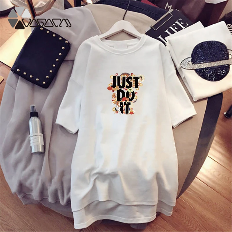 M-4XL Women Summer Vestidos Letter Print Casual Loose Short Sleeve Fashion Floral Print Dresses Female Mini Plus Size Dress
M-4XL Women Summer Vestidos Letter Print Casual Loose Short Sleeve Fashion Floral Print Dresses Female Mini Plus Size Dress