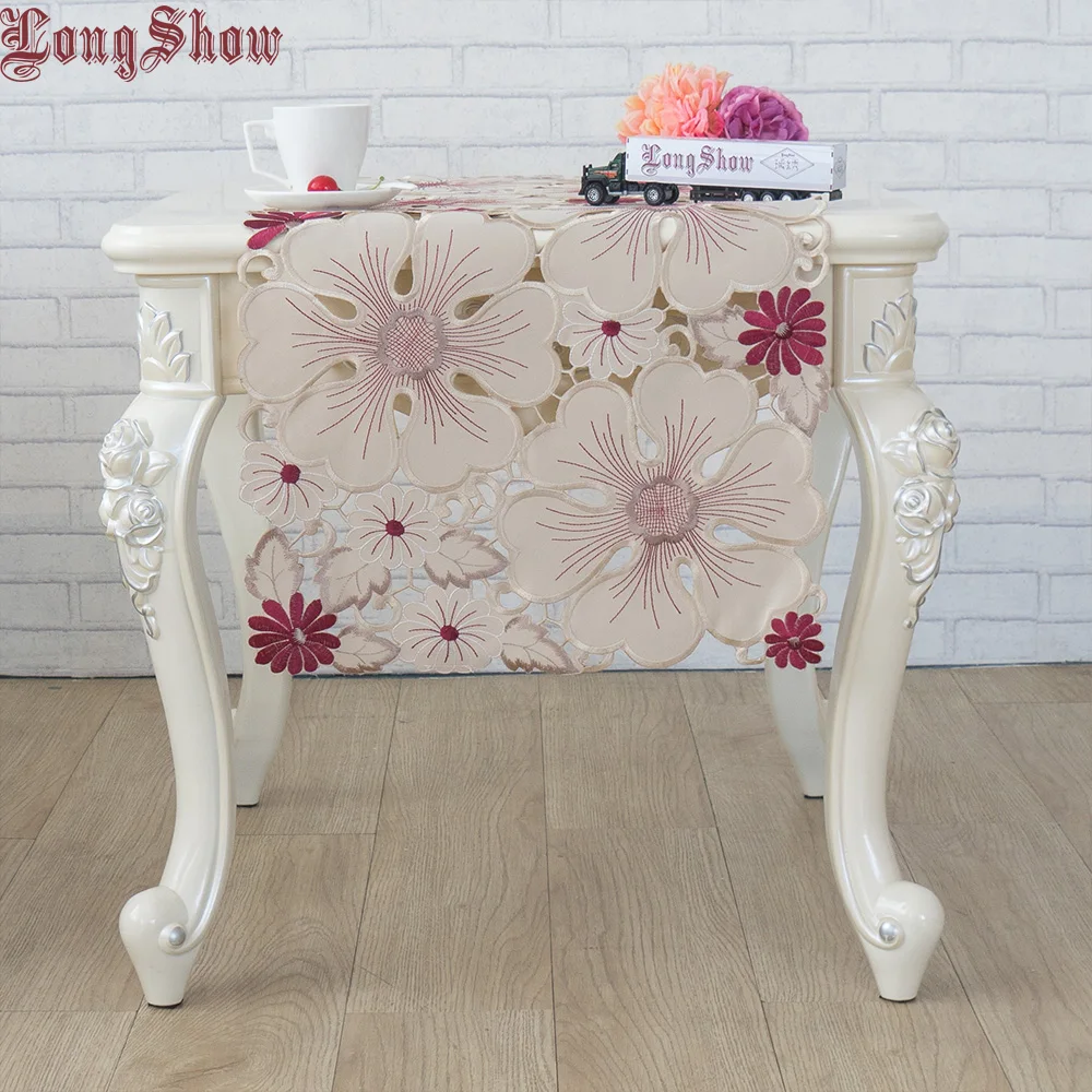 2019 Newest Design Luxury Red Coffee Flowers Handmade Satin Cutwork Embroidered Table Runner
2019 Newest Design Luxury Red Coffee Flowers Handmade Satin Cutwork Embroidered Table Runner