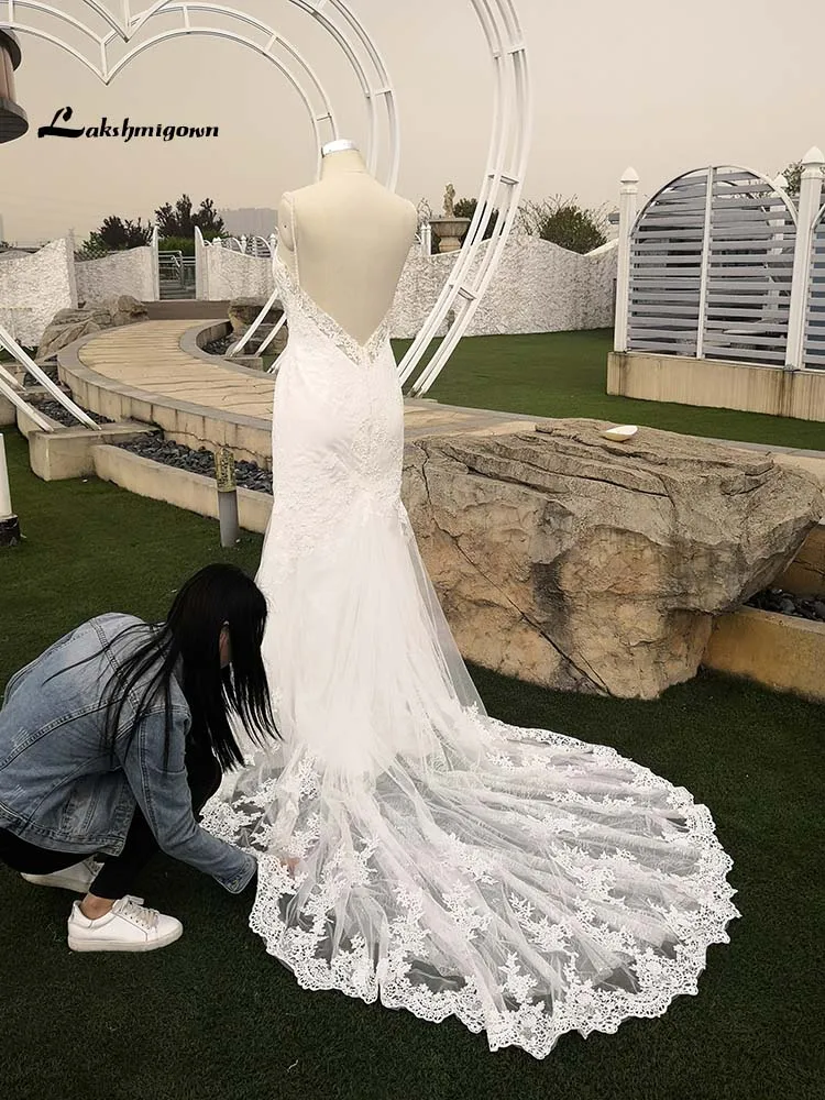 Ivory Backless Lace beach Wedding Dresses 2019 Spaghetti Straps Mermaid Lace Appliqued Boho Bridal Gowns robe de mariee
Ivory Backless Lace beach Wedding Dresses 2019 Spaghetti Straps Mermaid Lace Appliqued Boho Bridal Gowns robe de mariee